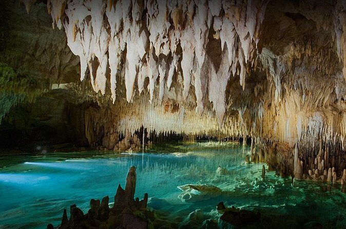 Cayman Crystal Caves & Pedro St James Castle or Botanical Garden - Mission House timing: when it fits and when it won’t