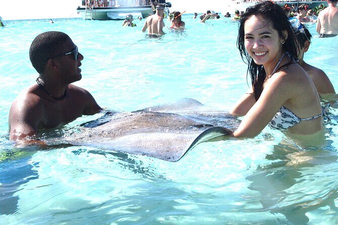Full-Day Private Stingray City Snorkeling and Starfish Beach Tour - Coral Gardens or Barrier Reef: your 45-minute snorkel window
