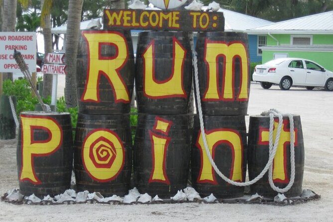 Grand Cayman Private Customized Bus Tour - Food and rum: turning your route into a real day out