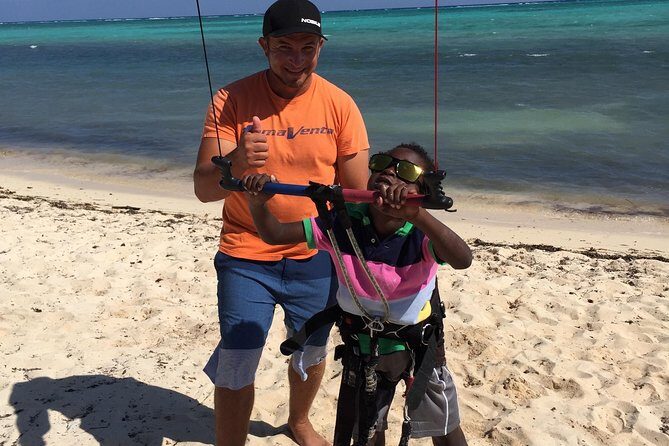 Introductory Semi-Private Kitesurf Lesson - Semiprivate attention: what you’re really paying for at $400