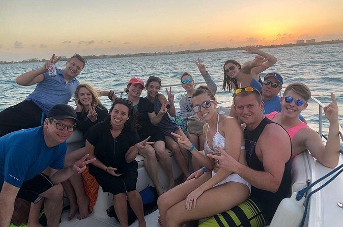 Night Bioluminescence Snorkel Tour - Arriving at the bay: snorkeling time that’s simple and flexible