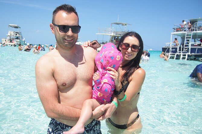 Stingray City and Seven Mile Beach Adventure Tour - Seven Mile Beach after the saltwater: simple, comfortable beach time